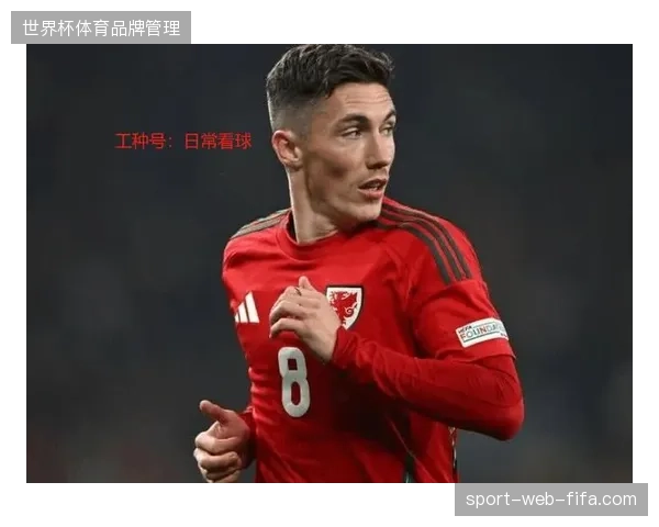 哈里·威尔逊凭借11球8助攻的全面表现，当选富勒姆赛季最佳球员